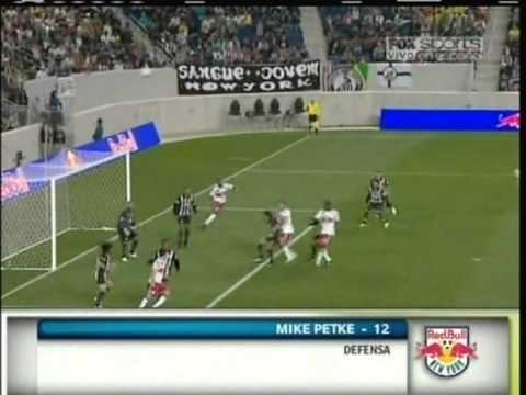2010 (March 20) New York Red Bulls (USA) 3-Santos (Brazil) 1 (Friendly)