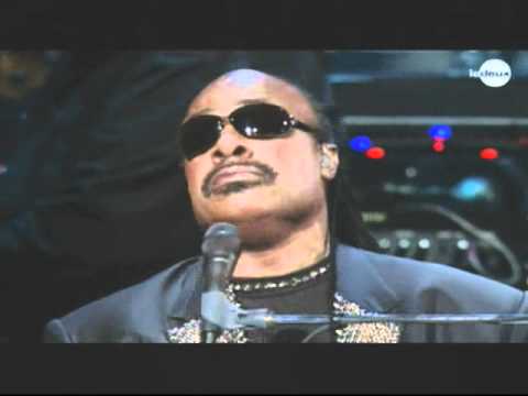 Stevie Wonder crying on a song of MJ - Michael Jackson Tribute 2011