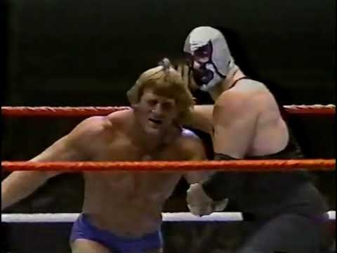 Paul Orndorff vs. The Spoiler - 10/21/1985 - WWF