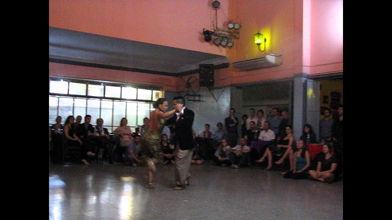 VIRGINIA PANDOLFI y JONATAN AGUERO en Viva La Pepa Milonga (3/3)