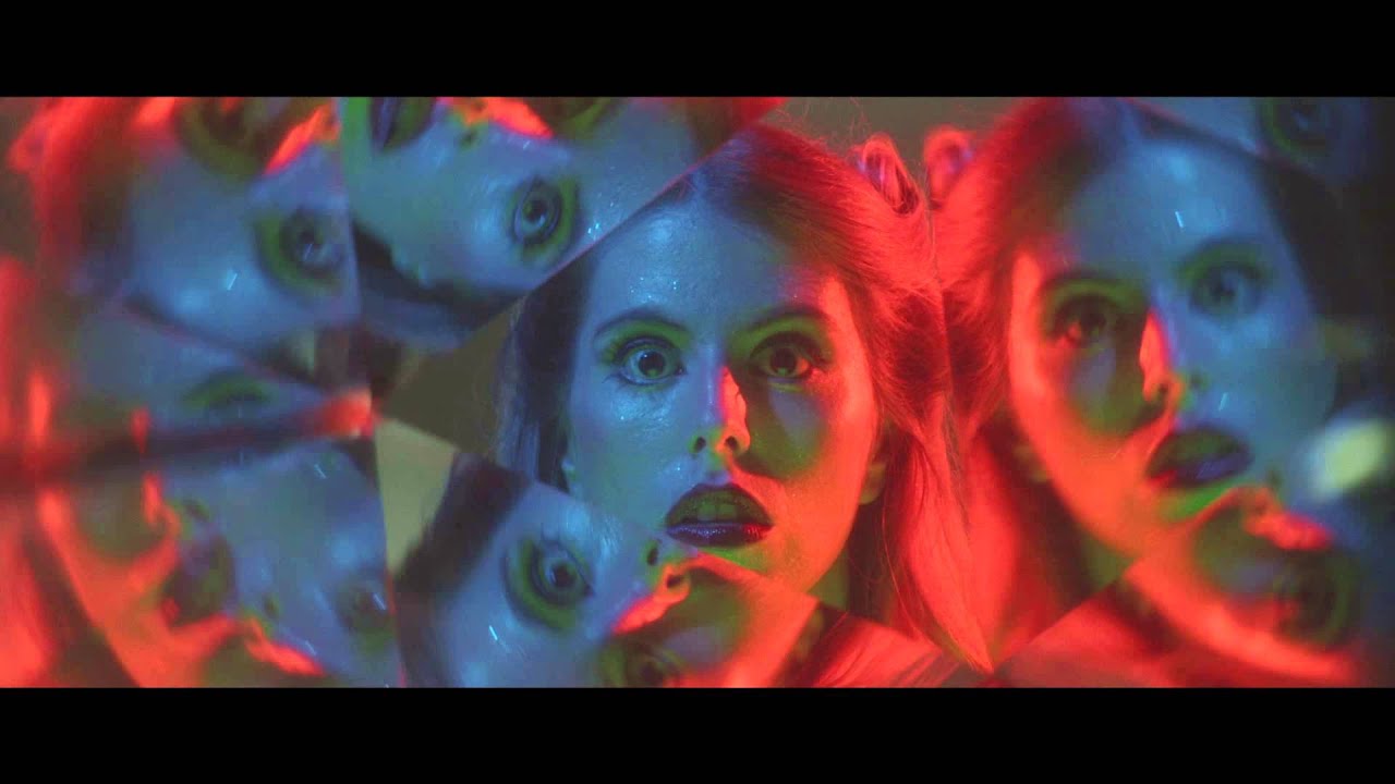 Philip Selway - Coming Up For Air - YouTube
