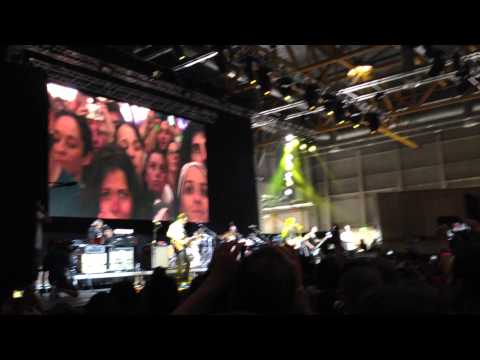 Quando tocca a te live - Ligabue (raduno bar mario)