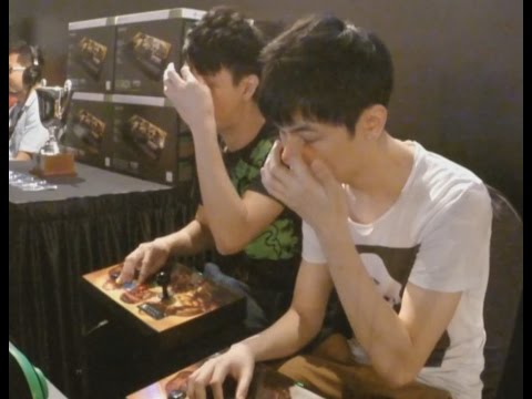 USF4, Leslie vs RZR Gackt (Capcom Pro Tour Asia Finals)