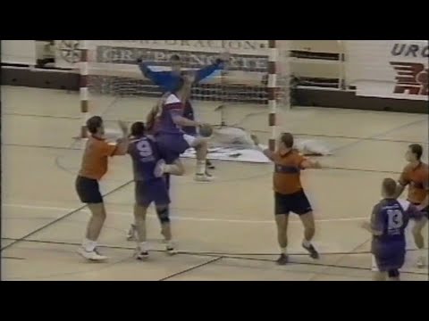 Reacción del Valladolid. Liga ASOBAL 1998/99. Valladolid-Barcelona