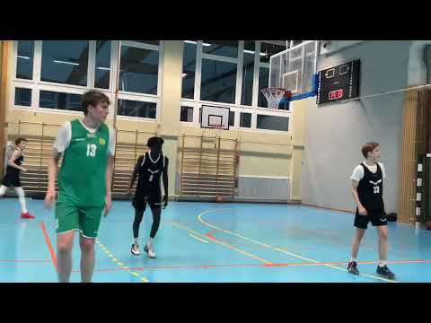 Hammarby Basket HU17 Gul mot Fryshuset Basket Svart 2 HU17 (86-81) (2)