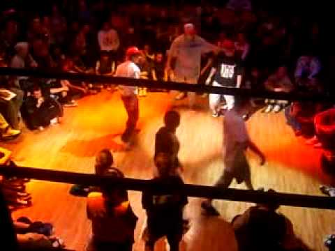 Belarusian b boys vs Criminal womens (Riga open 2009)