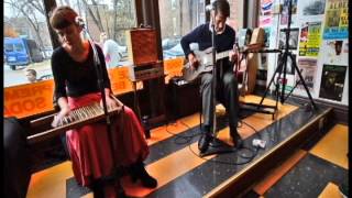 Levee Man - Luke Winslow-King and His Gal Esther Rose