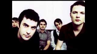 Los Peores Años Music Video