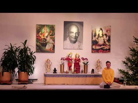 Fortgeschrittenes Pranayama mit Max - Yoga Vidya Ashram Live 6:00 Uhr 18.12.2021