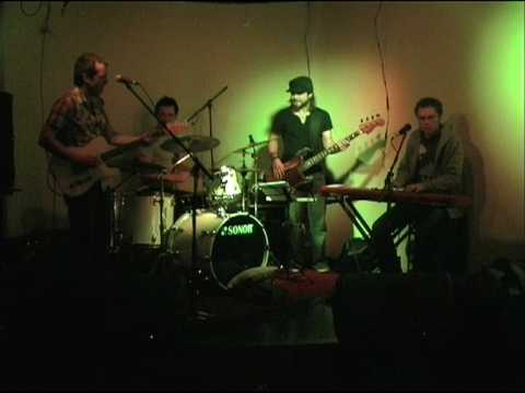 Dukesy and The Hazzards - 'Phonebooth' Live @ Veludo, St Kilda 15/6/09