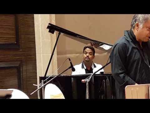 Vaibhav Pewal Vaibhav Pewal - Pal Pal Dil Ke Pass Instrumental...