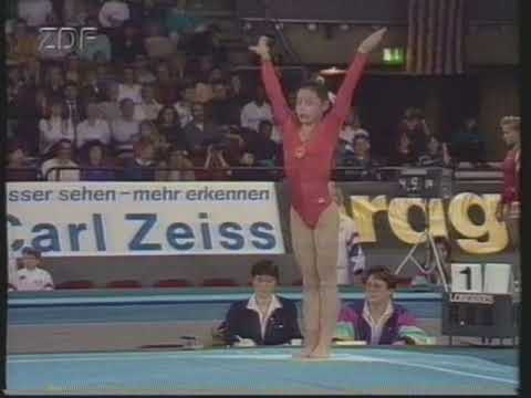 Chen Cuiting (CHN) - Worlds 1989 - Team Competition - Floor Exercise