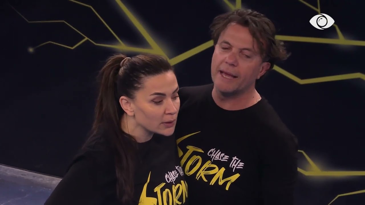 Tiri rrëzohet nga platforma, debat me Indritin pas eleminimit nga sfida