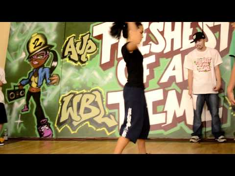 Freshest of All Time 2011, Prelims: Double Down Kweens vs Asian Sensation