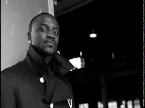 Akon feat. Sarah Kalume - Light Switch (NEW NOVEMBER 2012) (CDQ)