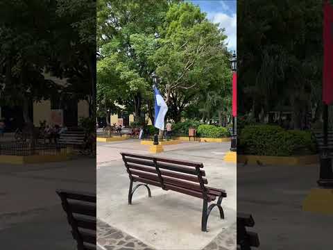 Exploring the Plaza & Cathedral, León, Nicaragua, G Adventures from Francesca D. 🇳🇮