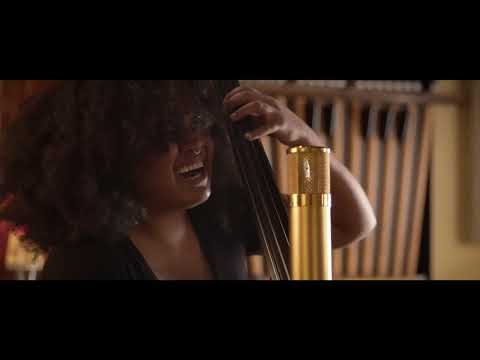Tonina -  Visions (Stevie Wonder Acoustic Cover)