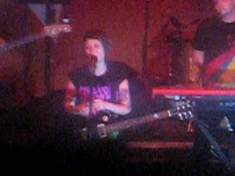 boxers thrown on stage/they let heteros marry in canada/prop 8