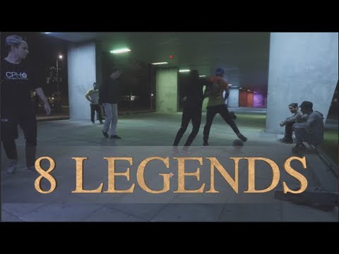 8 LEGENDS PLAYING STREET FOOTBALL