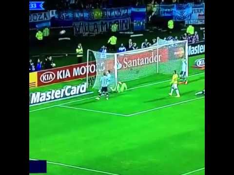 Ospina'dan inanılmaz kurtarışlar.  David Ospina fantastic save vs Argentina Copa America 26-06-2015