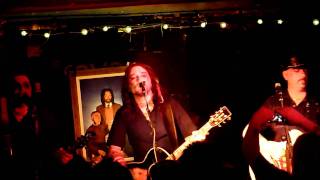 Ginger Wildheart - In Lilly&#39;s Garden - The Cavern Exeter