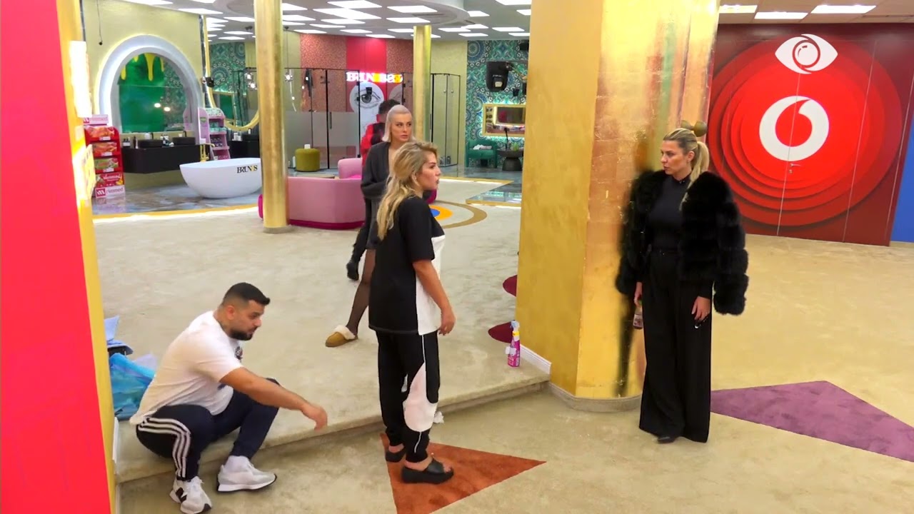 “Vesa dhe Rikja shpërthyen pse i zgjodha unë”/ Në grup nga 5 veta, banorët futen në Dhomën e Rrëfimit