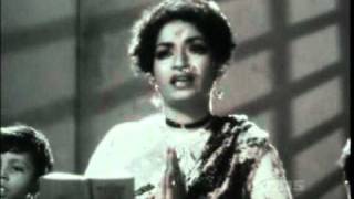 AYE MAALIK TERE BANDE HUM - LATA JI- VASANT DESAI