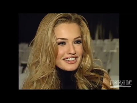KAREN MULDER | Videofashion's 100 Top Models