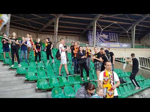 На товарищеском матче Арсенал- Торпедо Белаз.Фанатка.