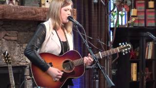 Liz Longley - "Bad Habit" | Concerts from Blue Rock LIVE