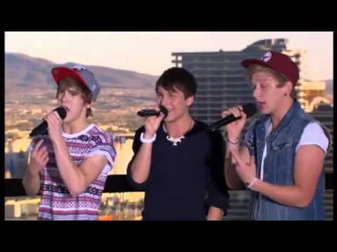GMD3/District3 sing "Just the way you are" (Judges' Houses)