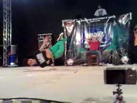 BBOY  ANJOOROOX VS  BBOY  SPACEROCK