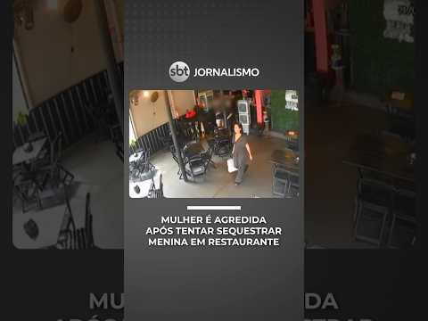 Mulher é acusada de tentar sequestrar criança de restaurante e é agredida | #SBTNotícias