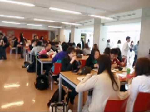 聖学院大学｜春の昼休み風景（09年4月）
