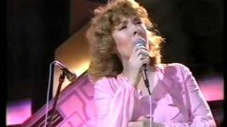 Barbara Fairchild-My Little Girl (Wembley UK 1983)