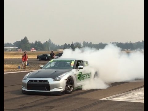 ETS - Extreme Turbo Systems GT-R Half Mile Record - 228mph!