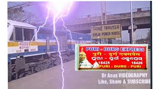 preview picture of video '18425 Puri Durg Express with Raipur WDP4D'