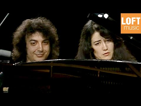 Martha Argerich & Nicolas Economou: Mozart - Piano Sonata for four hands K. 381 (I. Allegro)