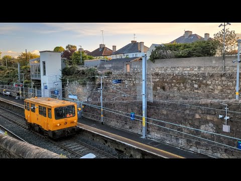Irish Rail Inspection Car 722 passes Sandycove Station 9/5/23.