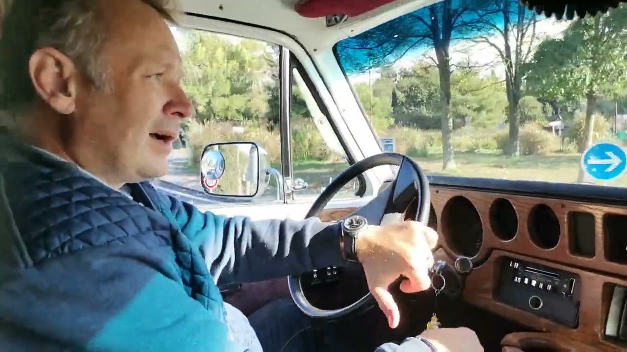 Dodge Ram D 250 Van de 1990, V8 318 ci 5,2 l BVA ...