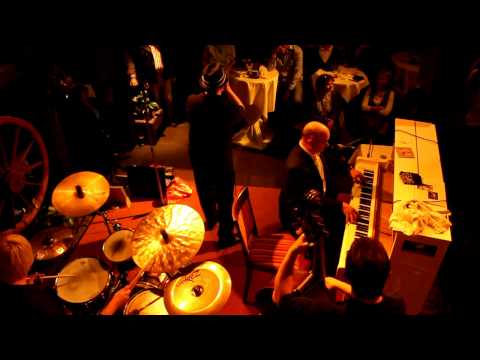 Live Music : Boogie Woogie : Joerg Hegemann and Ricky Nye - "Boogie Woogie Country Gal"