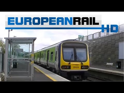 Iarnród Éireann Irish Rail Commuter 29000 DMU 29016 + 29009 departs Phoenix Park