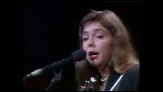 Nanci Griffith &amp; The Chieftains - Red is the Rose