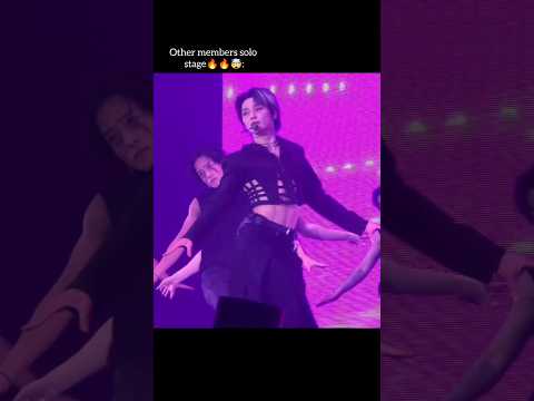 Leeknow in his cutesy mode Couldn't witness it f2f tho😭 #straykids #skz #stay #fy #fyp #shorts #edit