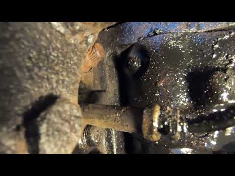 Replacing an international wheel speed sensor. (spicer axle OTR801553)