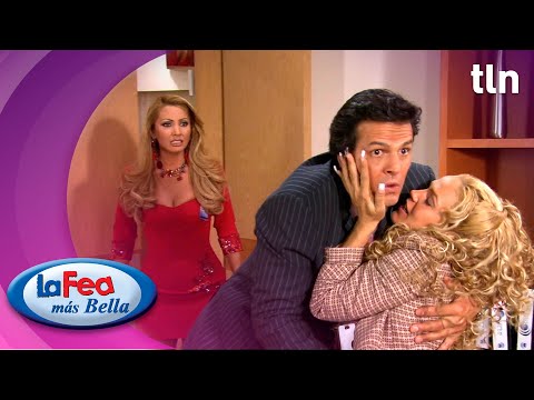 Alicia cacha a Omar con Paula María | La fea más bella | Capítulo 17 1/2