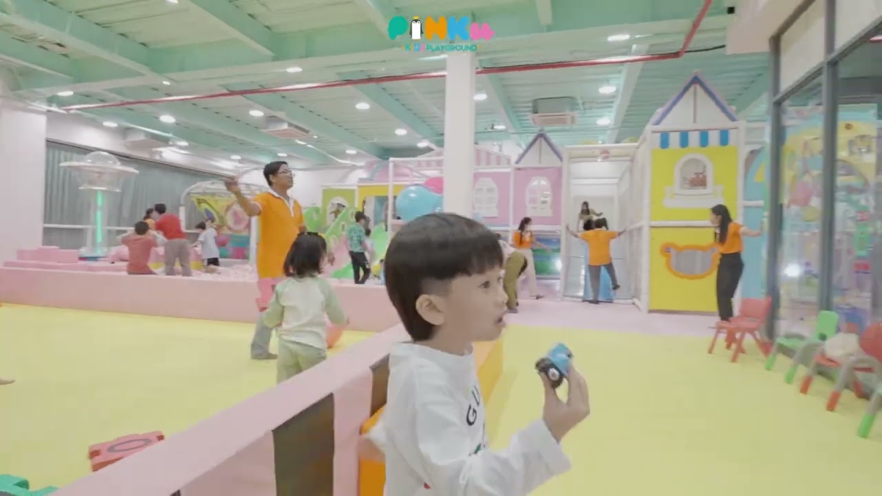 សកម្មភាពដំណើរកម្សាន្តរបស់សិស្សានុសិស្សនៅសាលាអន្តរជាតិ ម៉ាយលីតថល ផាមឃីន នៅទីតាំង Pinku Playground.