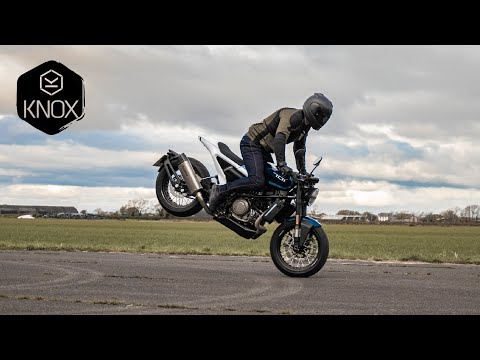 Husqvarna Vitpilen 701 review by KNOX