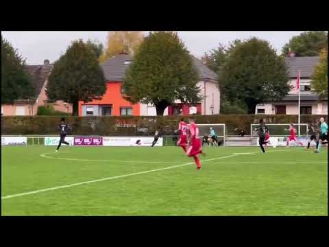 Zwei Szenen aus dem Spiel Kayl-Tetingen - Cebra