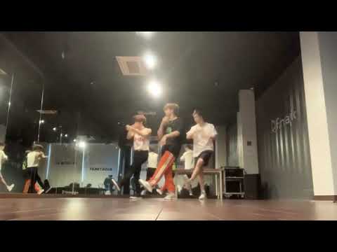 [190817] ASTRO - Love Shot @ Practice Video